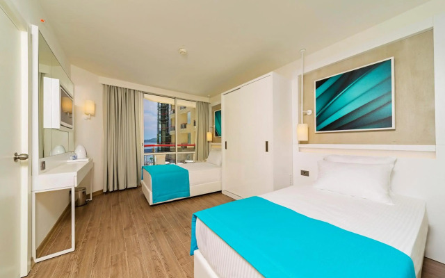 Poseidon Hotel - Adults Only