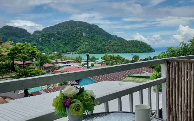 Blue View House Phi Phi