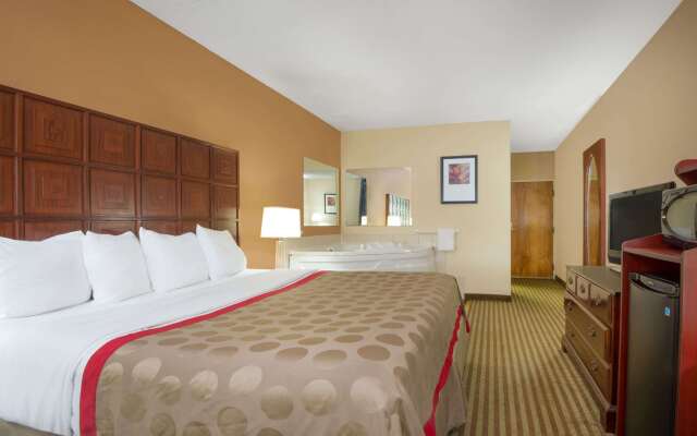 Ramada by Wyndham Columbus North