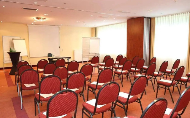 Best Western Amedia Frankfurt Ruesselsheim