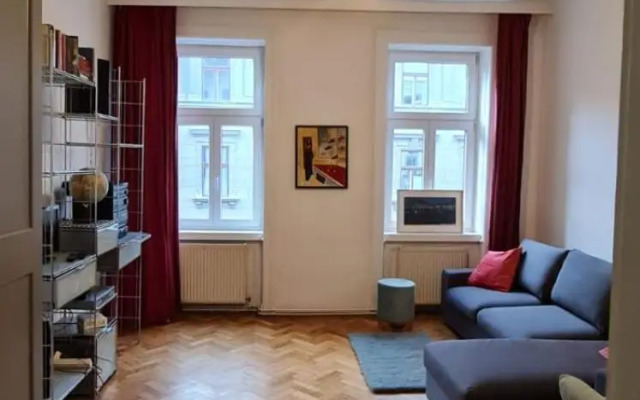 GoVienna Homelike City Apartment