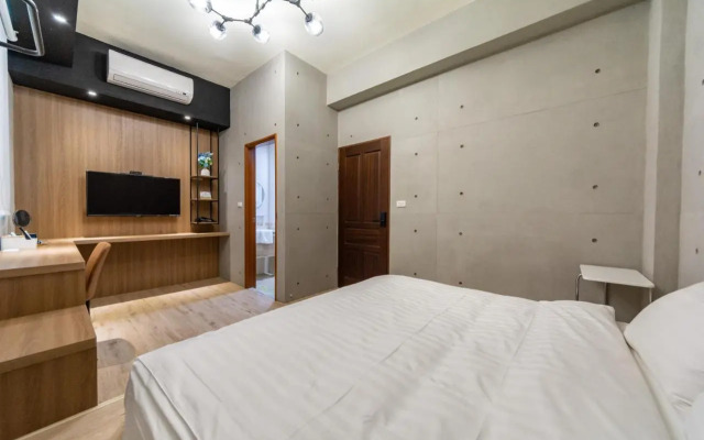 Tie Hua Guo Xiao Homestay