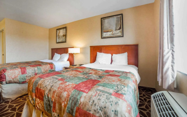 Rodeway Inn & Suites - Nampa