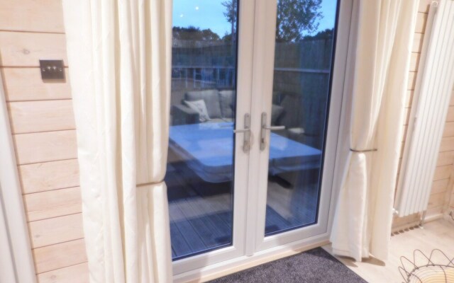 Minimoon 1-bed Lodge in Norfolk