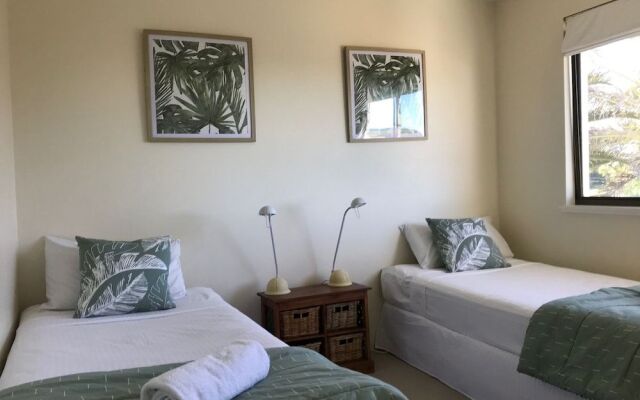 Peregian Court Resort
