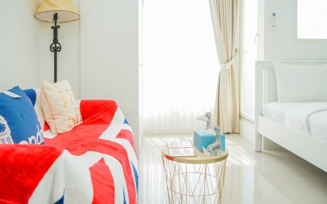 London Style Studio Cozy Silktown Apartment near Ikea in Alam Sutera By Travelio – Guest Rooms – South Tangerang
