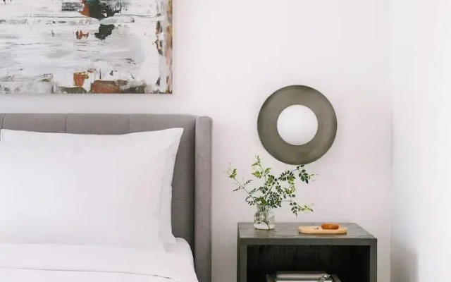 Sonder by Marriott Bonvoy Court Square Apartments Long Island City