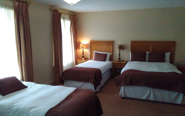 Fairhill House Hotel