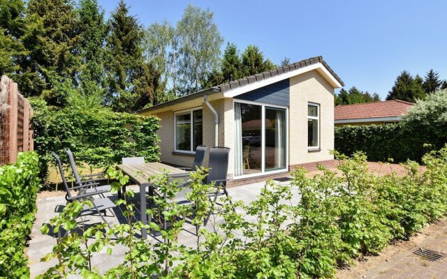 Beautifully Furnished Holiday Home With hot tub and Large Garden on the Veluwe