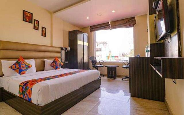 FabHotel Narula