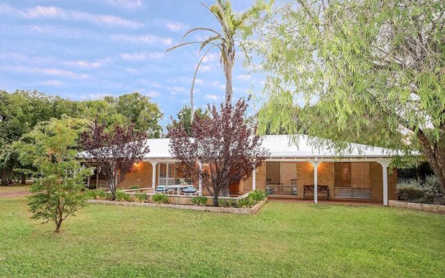 Seabreeze House
