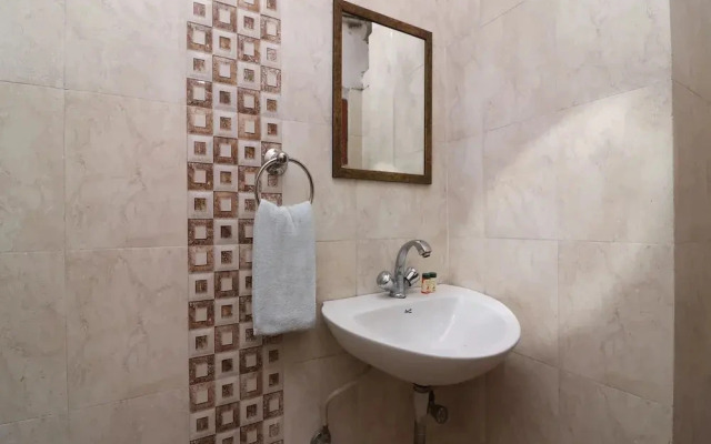 Akbar Guest House By OYO Rooms