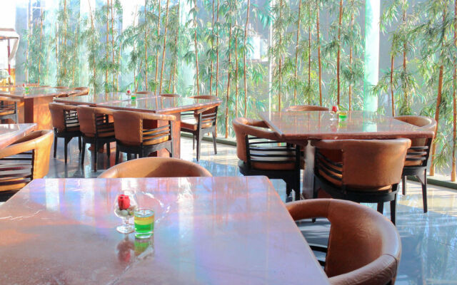 艾里泗水达尔莫迪本尼格罗 23 号酒店(Airy Darmo Diponegoro 23 Surabaya)