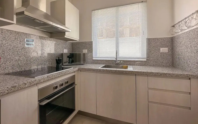 One Bedroom Apartment
