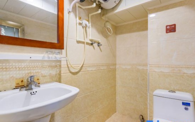 Rujia Huayi Hotel (xiedan Financial Street Union Hospital, Beijing) – Bathroom – Beijing