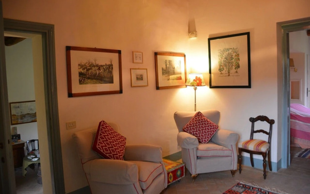 SCAPPO IN UMBRIA, Casale Monti
