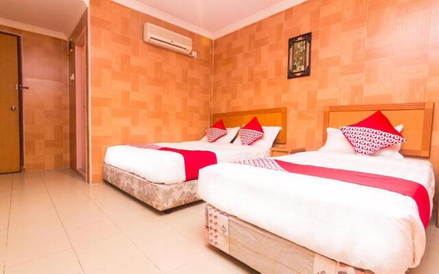 OYO 1581 Hotel Grand Palace