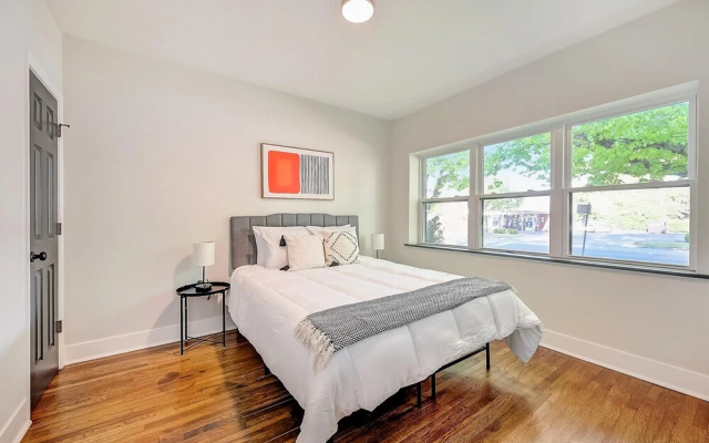 FRONTDESK 2622 Victory Pkwy Apts Cincinnati