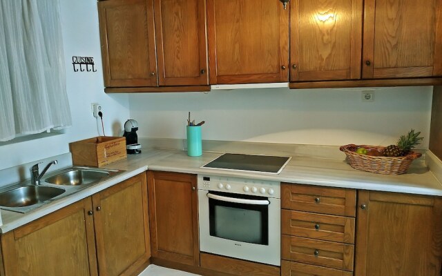 Ornos Suites