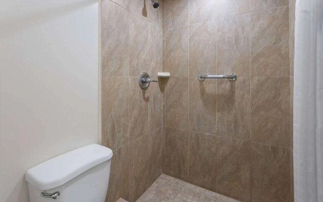 Travelodge Manhasset
