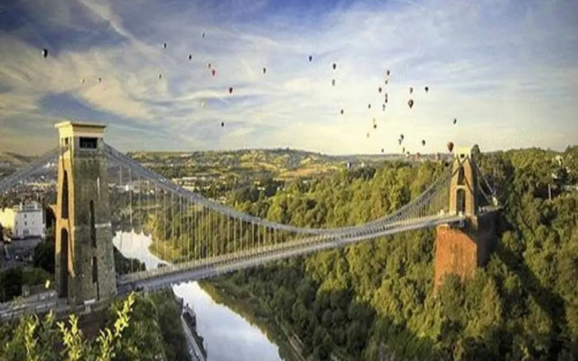 Spacious Apt N/city Centre & Stokes Croft Sleeps 4