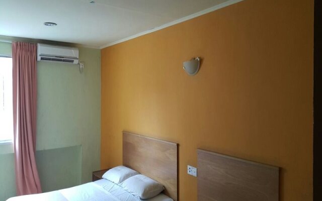 OYO 89557 Welcome Inn