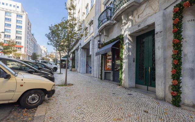Liberdade Charming Apartment by LovelyStay