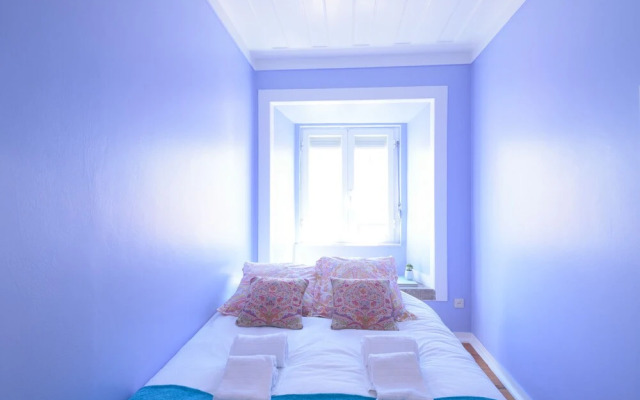 Spacious Alfama Apartment + Free Pickup, By TimeCooler