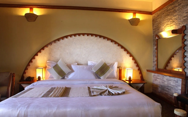 Nega Bonger Hotel