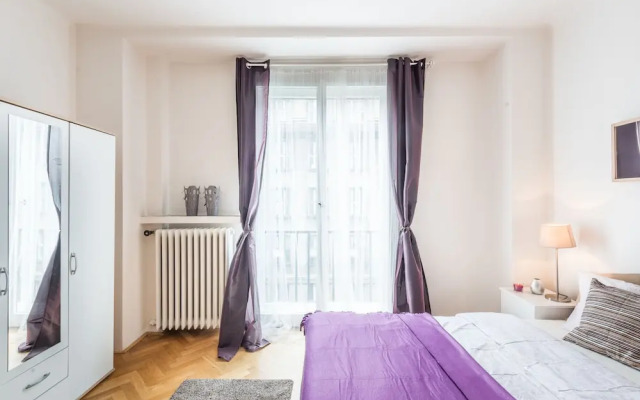 U Nemocenske pojistovny apartment