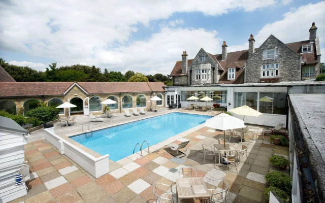 The Broadway Park Hotel