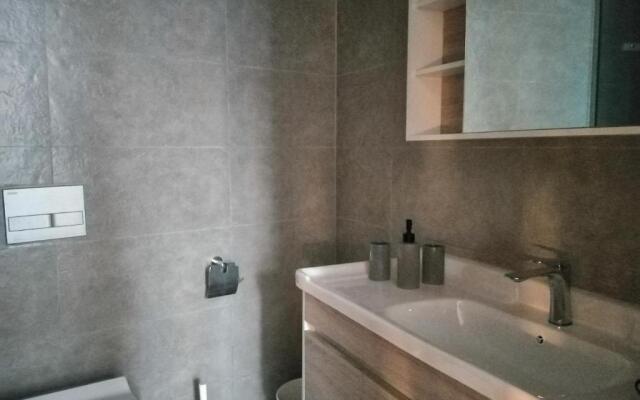 JVC Elegant and Cozy 1 Bedroom Apartment