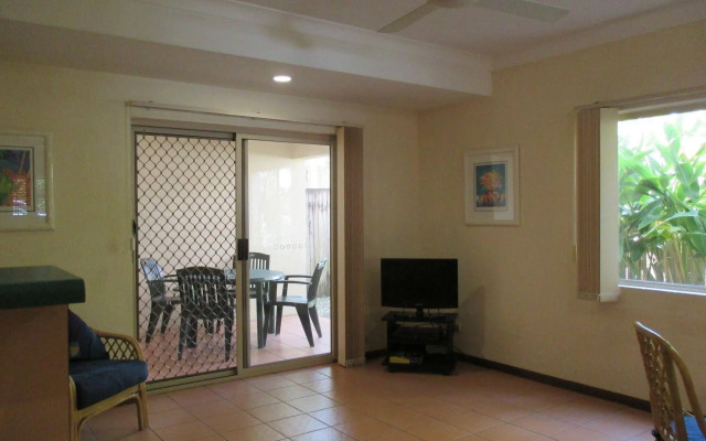 Royal Palm Villas Cairns