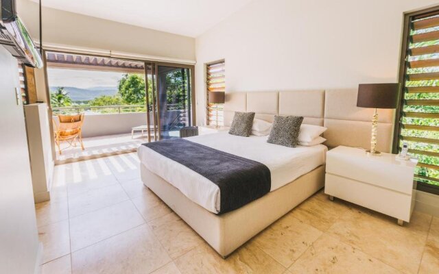 Villa Mercedes Luxury Villa