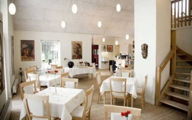 Lundeborg Hotel & Cafe