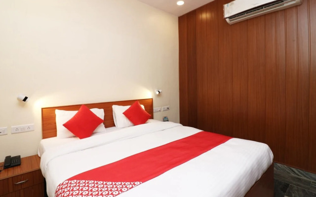 OYO Flagship 23709 Hotel Meerut International