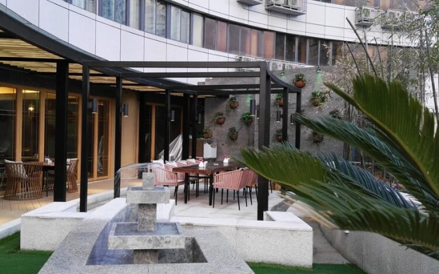 Atour Hotel Tianyi Square Ningbo