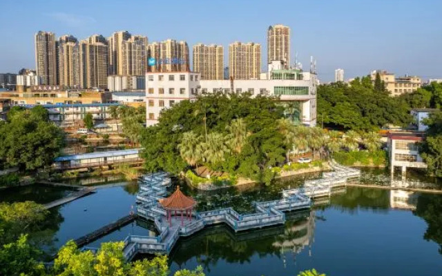 HanTing Hotel (Nanning Guangxi University)