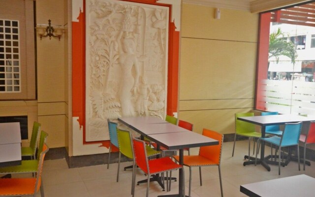 NIDA Rooms Nagoya Garden Sentral
