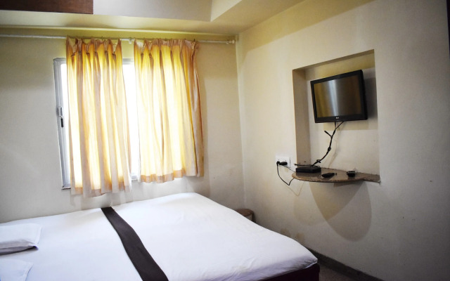Hotel Vinayak Residency