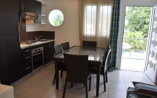 Apartment in Moriani-plage by the Beach