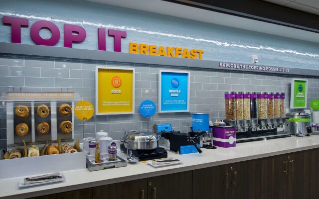 Tru by Hilton Columbus Airport