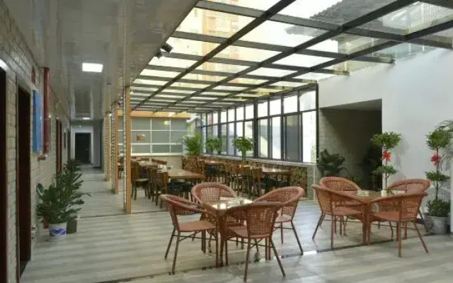 Huanying Dongjiang Hotel