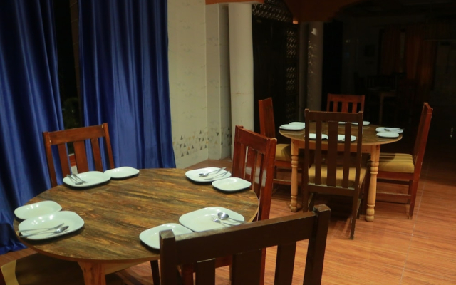 Hotel Malam Jabba Palace