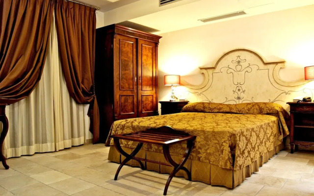 Hotel Vico Regio