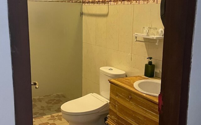 Tinggian Hill Retreat