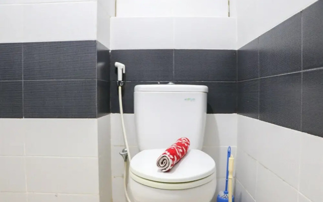 Relaxing 2Br Apartment At Scientia Residence