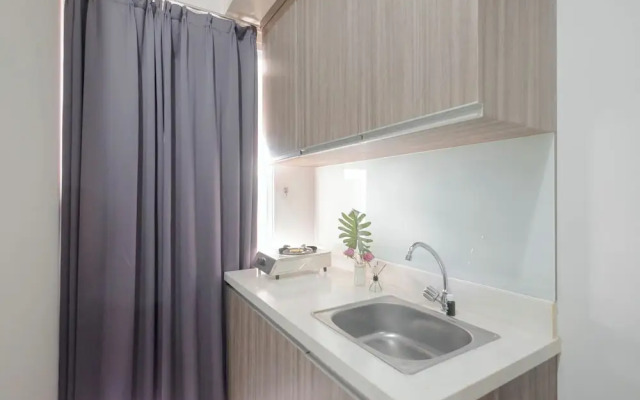 Cozy Living 2Br Apartment At Vittoria Residence