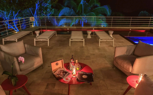 Cocosan Villa