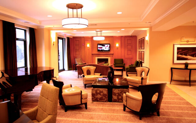 Global Luxury Suites at Pentagon City North